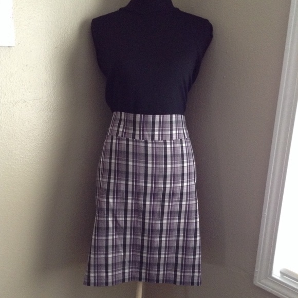 Black&White Skirt - Picture 3 of 8